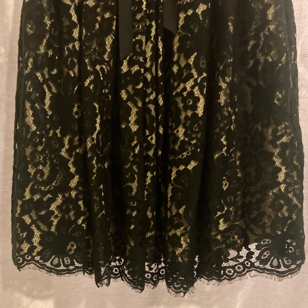 Robert Rodriguez for Target + Neiman Marcus
Holiday collection dress - Picture 4 of 16